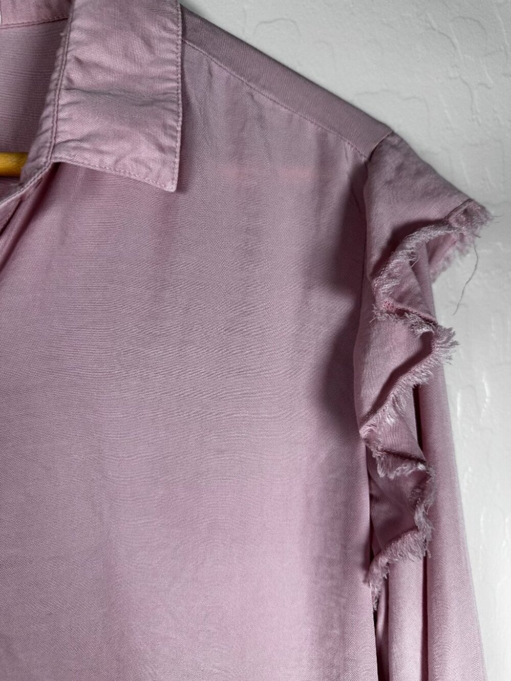 Anthropologie Cloth & Stone Pink Tencel Ruffle Button Down Shirt XL - Picture 4 of 10
